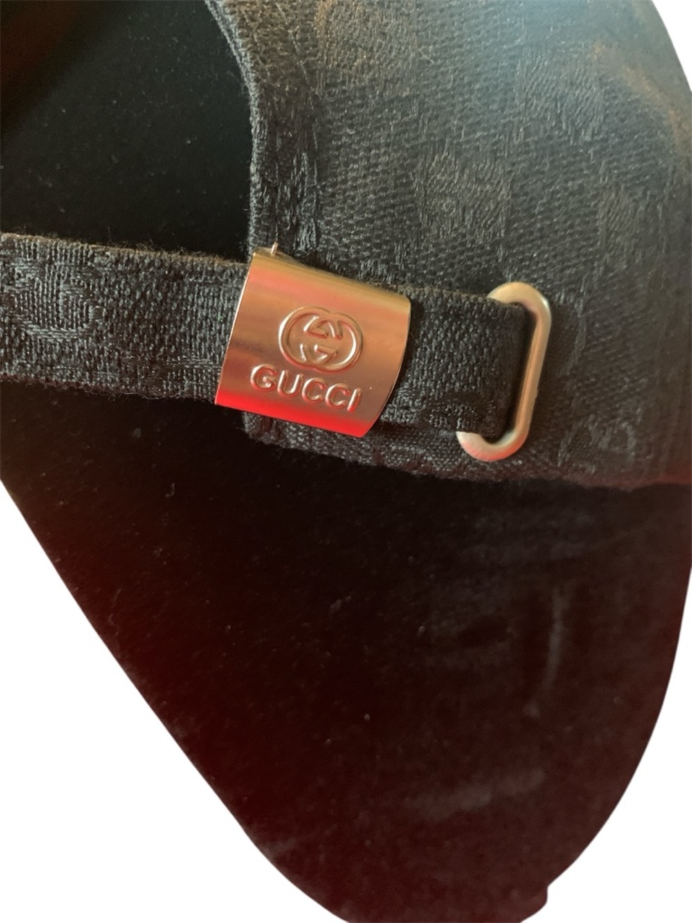 Gucci Black GG Canvas Baseball Cap with Green and Red Logo - Picture 2 of 5